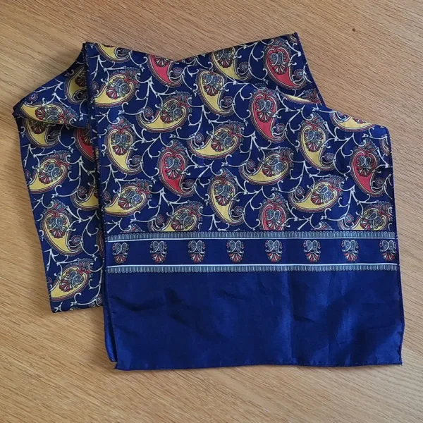 BEG-061 Paisley scarf